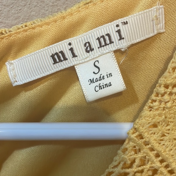 Cute Summery Miami dress - Picture 3 of 4